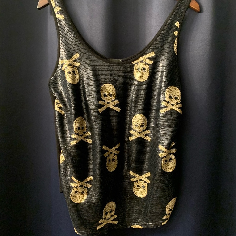 Skull tank top